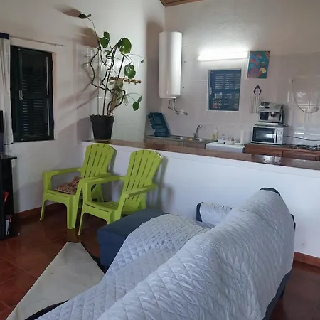 Casa Das Eiras Do Ferro, Rua Lage De Bica Ferro (Covilha)